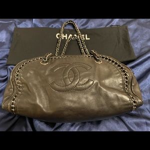 Chanel zip over